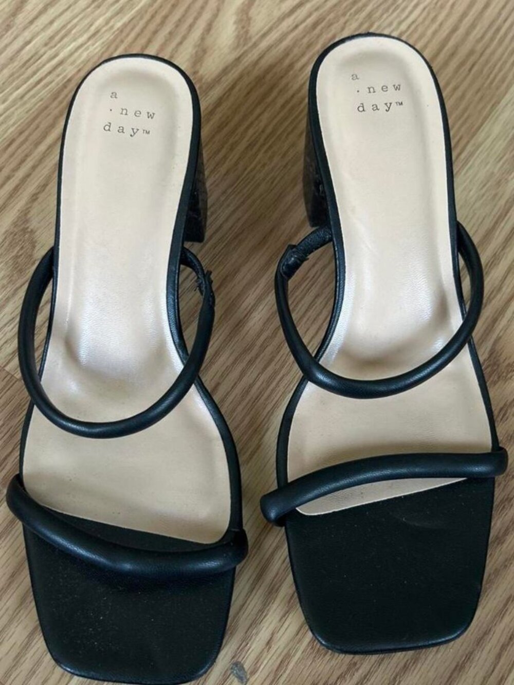 A New Day Black Snake Block Heel | US W 9